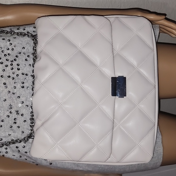 H&M HM Off White Quilted Chain Bag - Picture 1 of 5